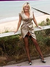 Nudist alone at home nr 008