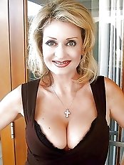 Mature tits and downblouse