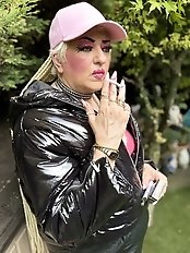 Daddy enjoys his step daughter in an intimate way