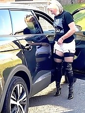 Playful foot fetish in the backyard