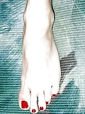 Astonishing old tart is getting nude